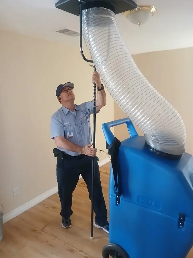 HVAC Installation technician using HEPA equipment in Webster Groves
